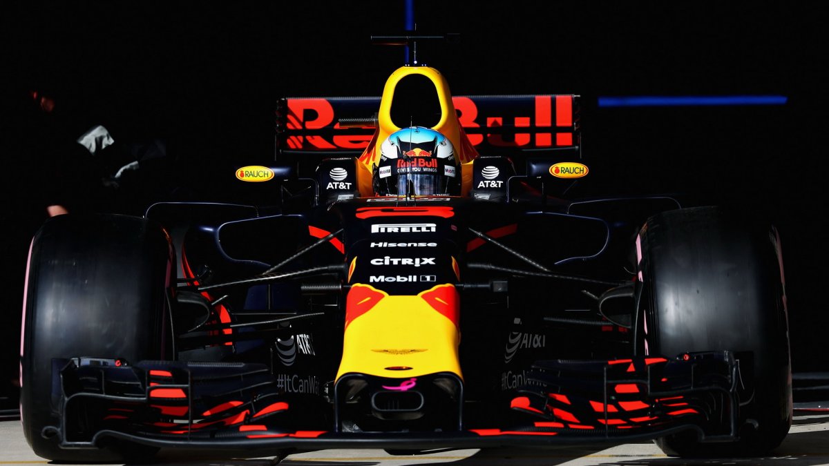 Daniel Ricciardo v závodě v Austinu
