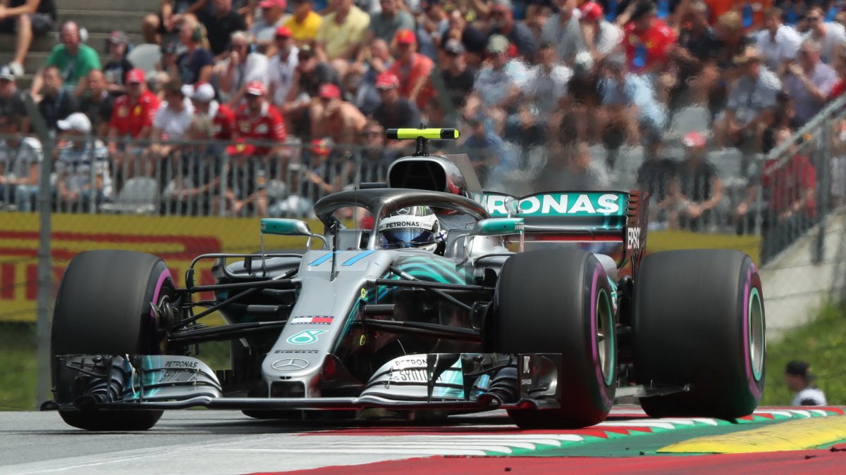 Valtteri Bottas v kvalifikaci v Rakousku