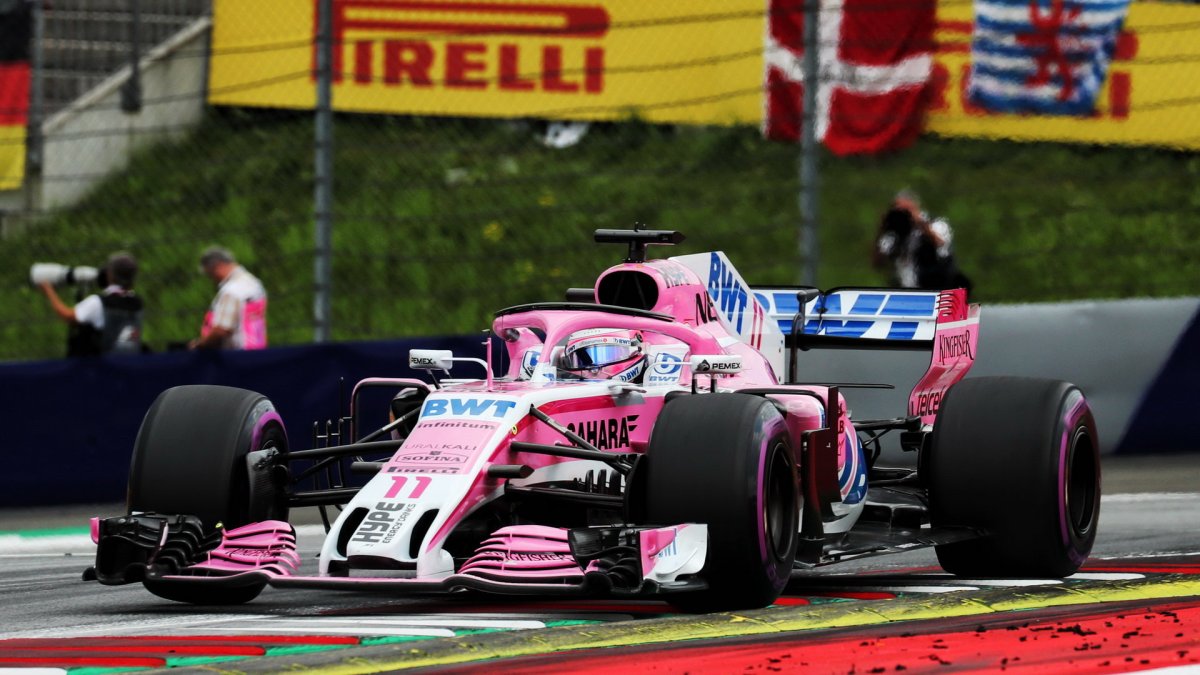 Sergio Pérez v kvalifikaci v Rakousku