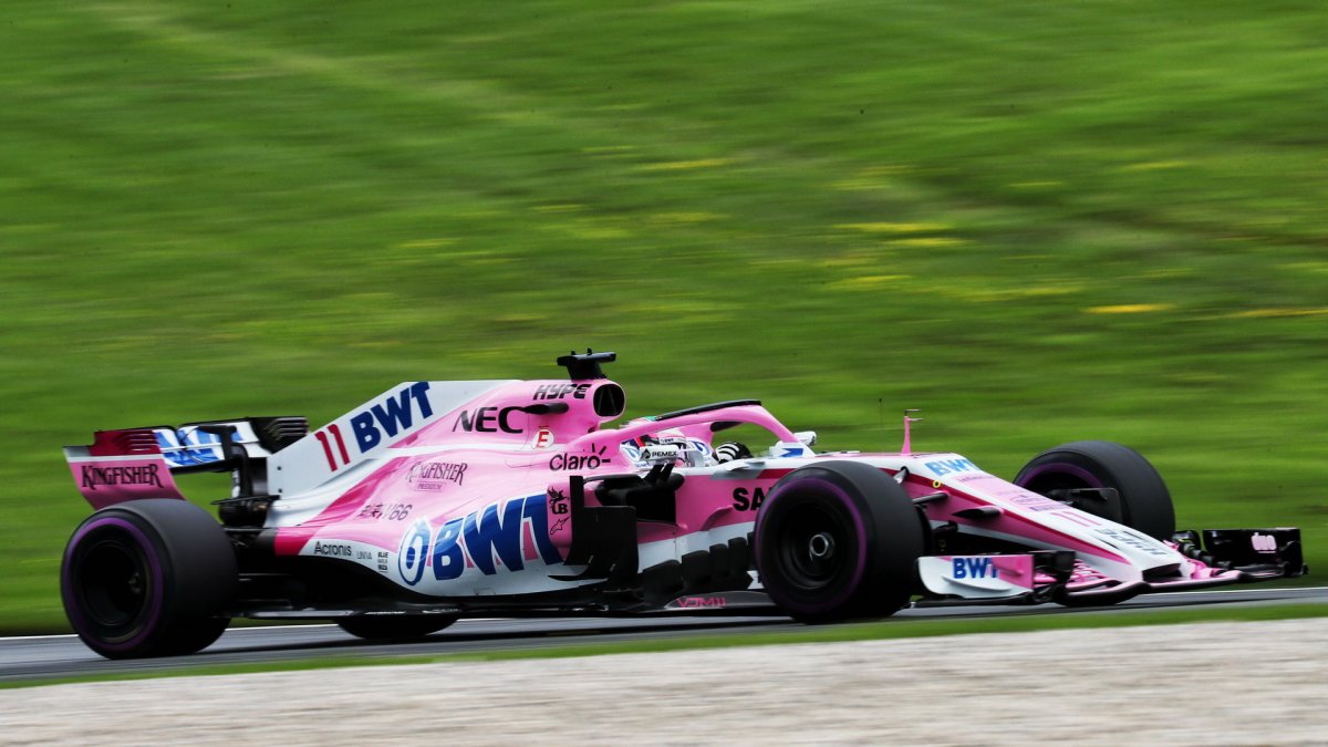 Sergio Pérez v kvalifikaci v Rakousku