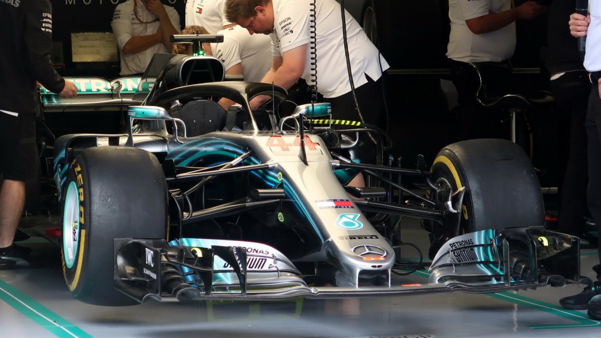 Přípravy na voze Mercerces v Rakousku