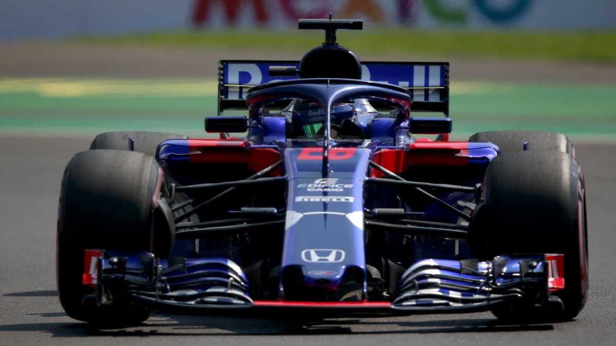 Brendon Hartley v tréninku v Mexiku