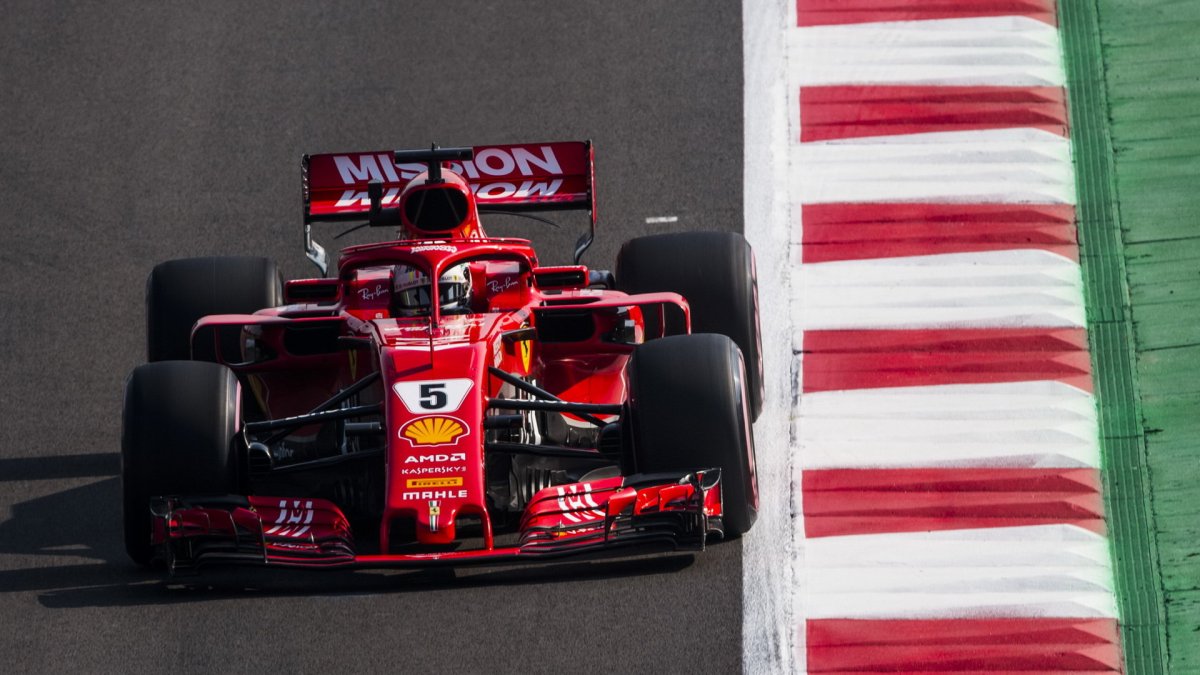 Sebastian Vettel v tréninku v Mexiku