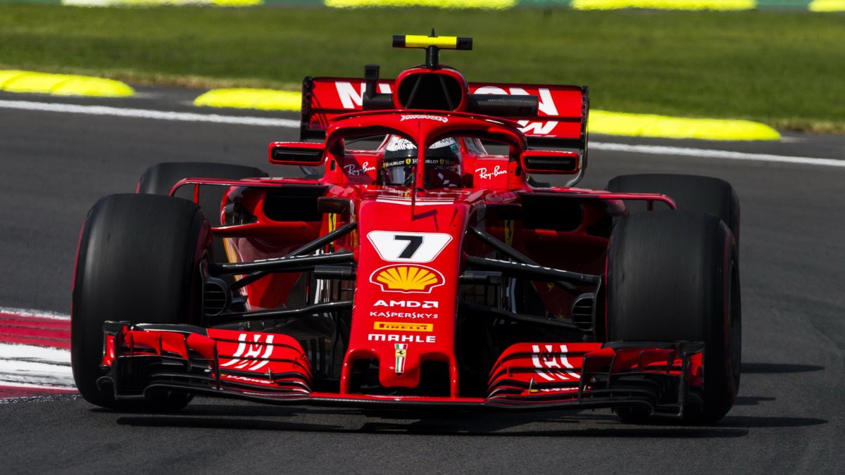 Kimi Räikkönen v tréninku v Mexiku