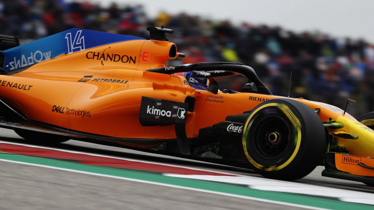 Fernando Alonso v kvalifikaci v Austinu