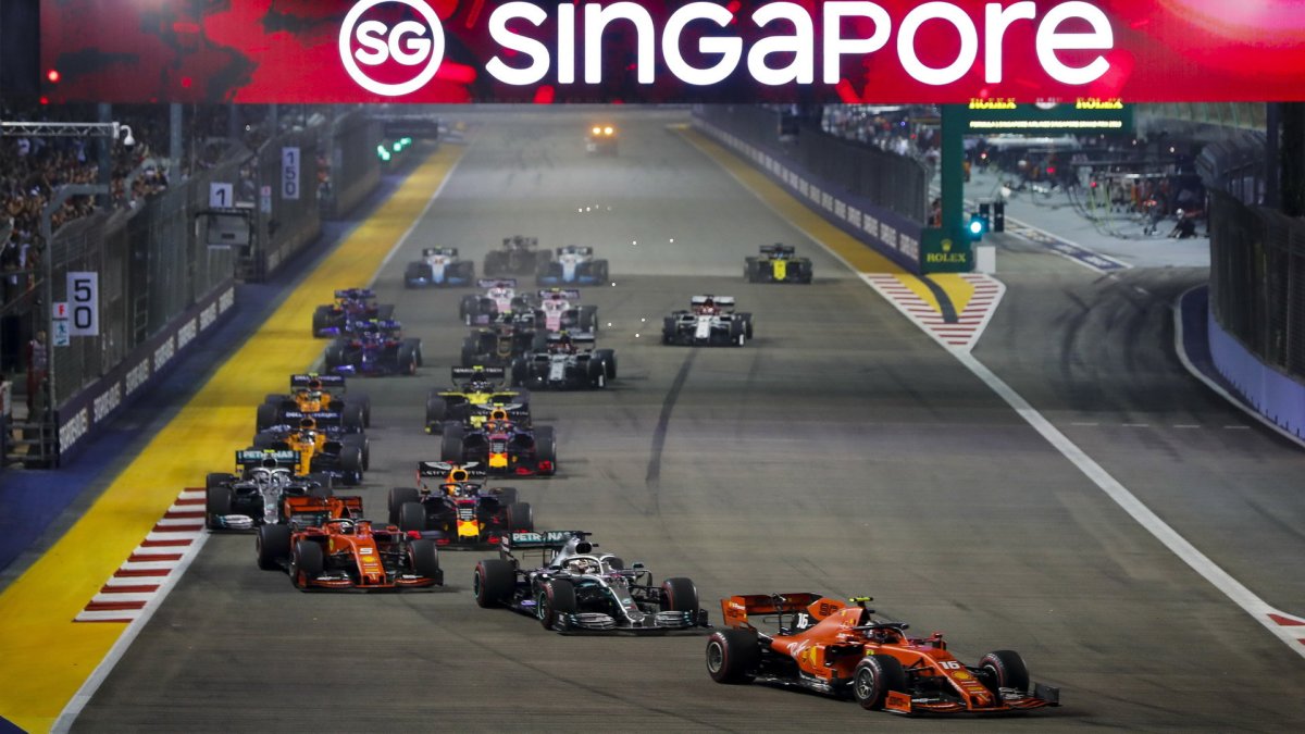 Start závodu v Singapuru