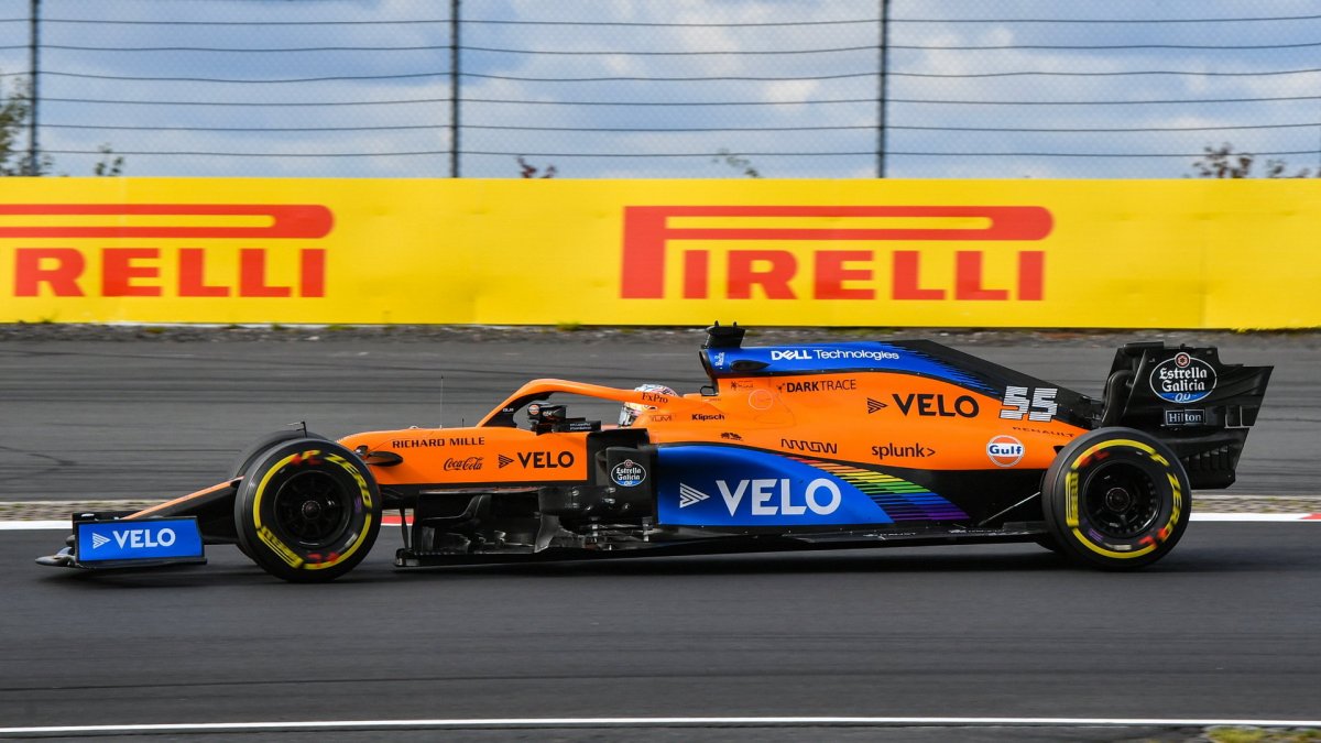 Carlos Sainz počas závodu na Nürburgringu