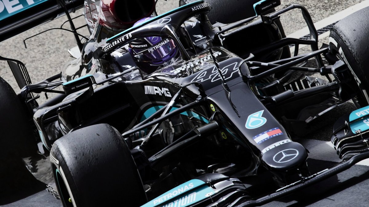Lewis Hamilton - 2. den předsezonních testů v Bahrajnu