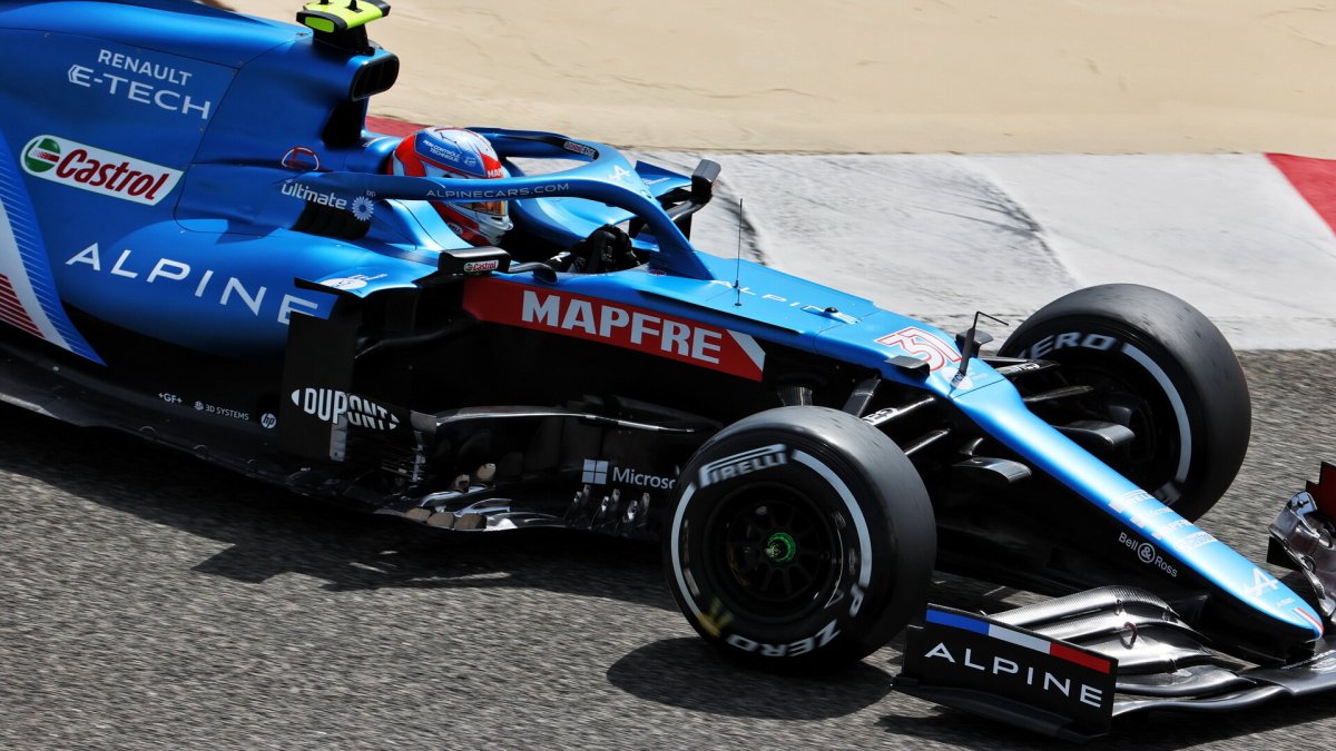 Esteban Ocon - první předsezonní testy v Bahrajnu
