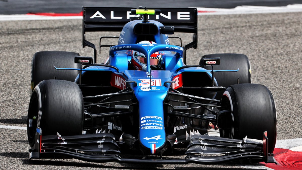 Esteban Ocon - první předsezonní testy v Bahrajnu