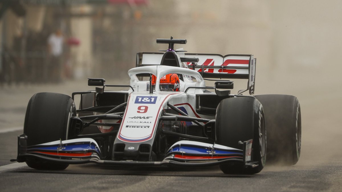 Nikita Mazepin - první předsezonní testy v Bahrajnu