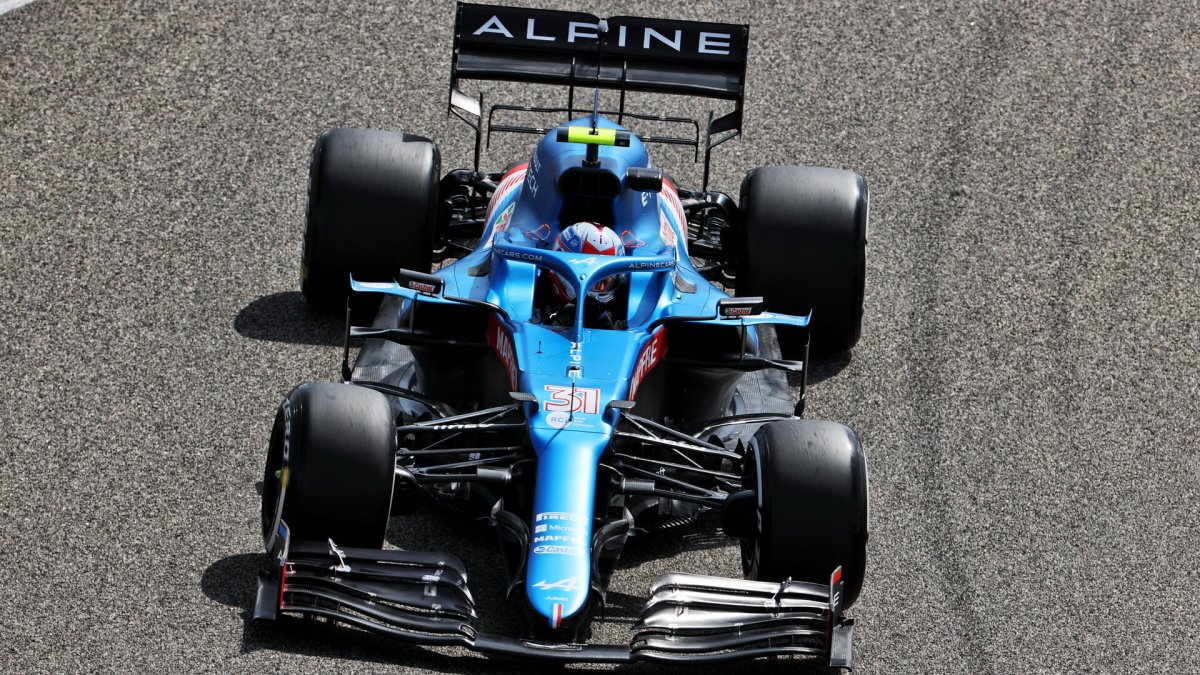 Esteban Ocon - první předsezonní testy v Bahrajnu