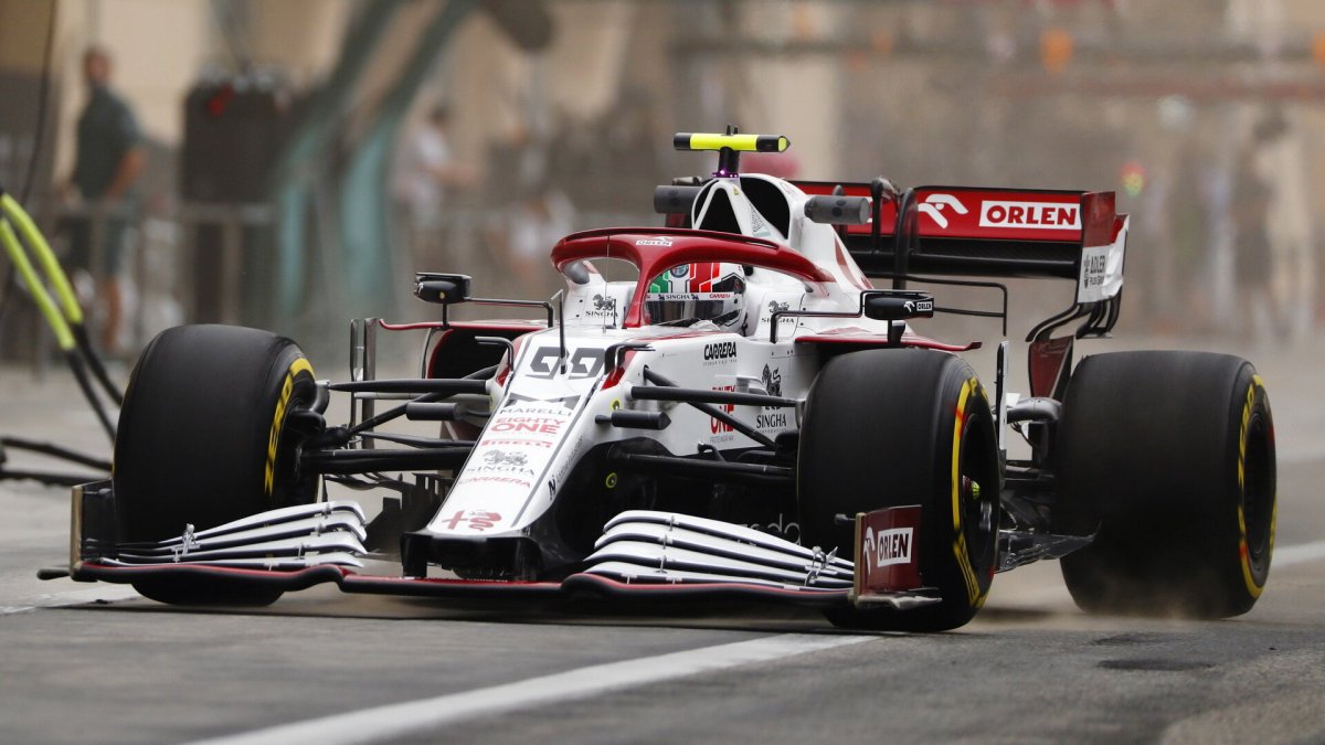 Antonio Giovinazzi - první předsezonní testy v Bahrajnu