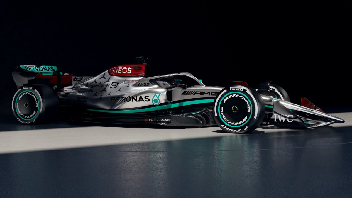 Mercedes W13