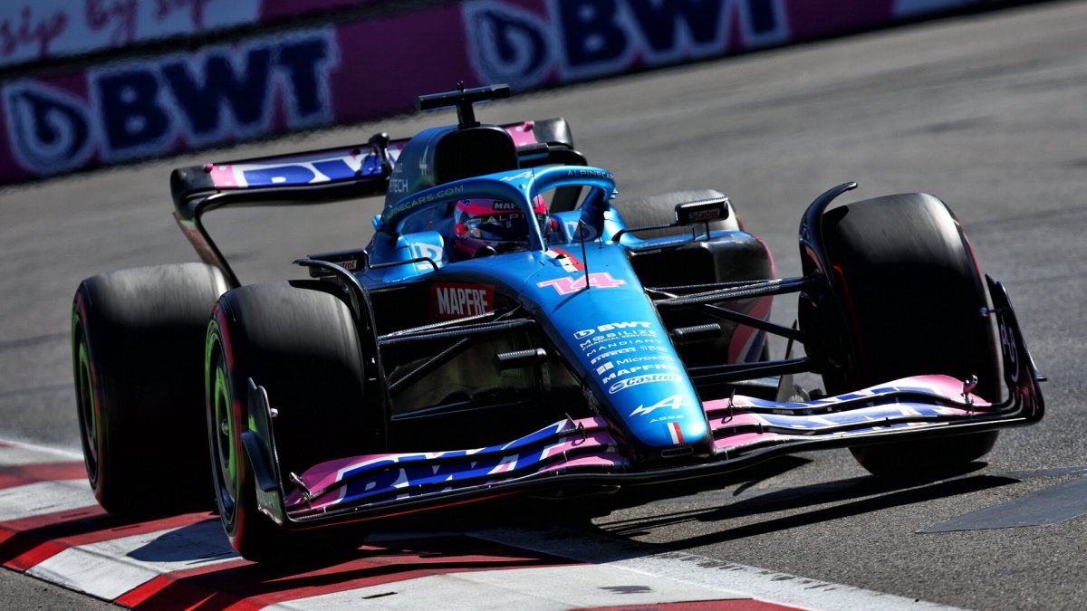 Fernando Alonso v kvalifikaci v Ázerbájdžánu