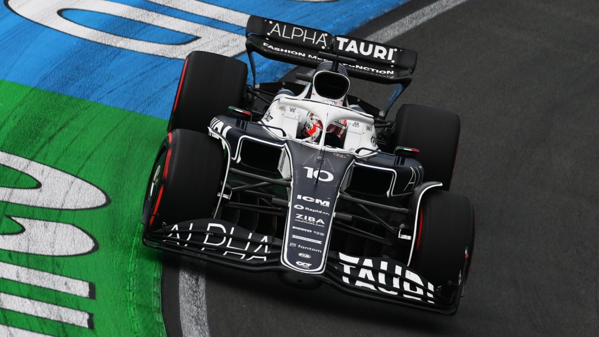 Pierre Gasly v závodě v Holandsku