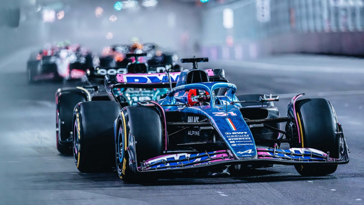 Esteban Ocon v závodě v Las Vegas