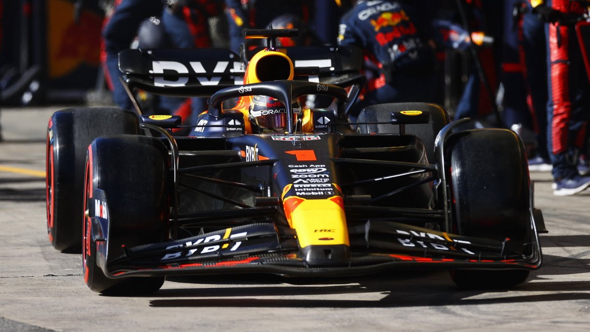 Max Verstappen v závodě v Brazílii