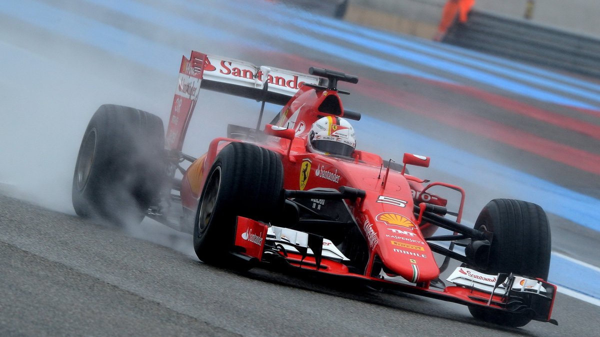 Sebastian Vettel druhý den testů v Paul Ricard 2016