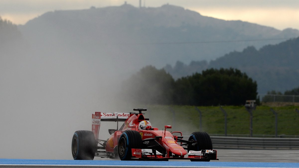 Sebastian Vettel druhý den testů v Paul Ricard 2016