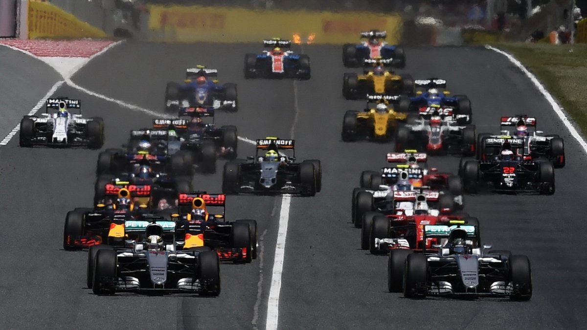 Start závodu v Barceloně