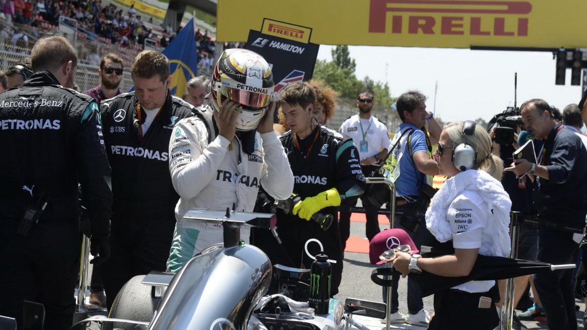 Lewis Hamilton před závodem v Barceloně