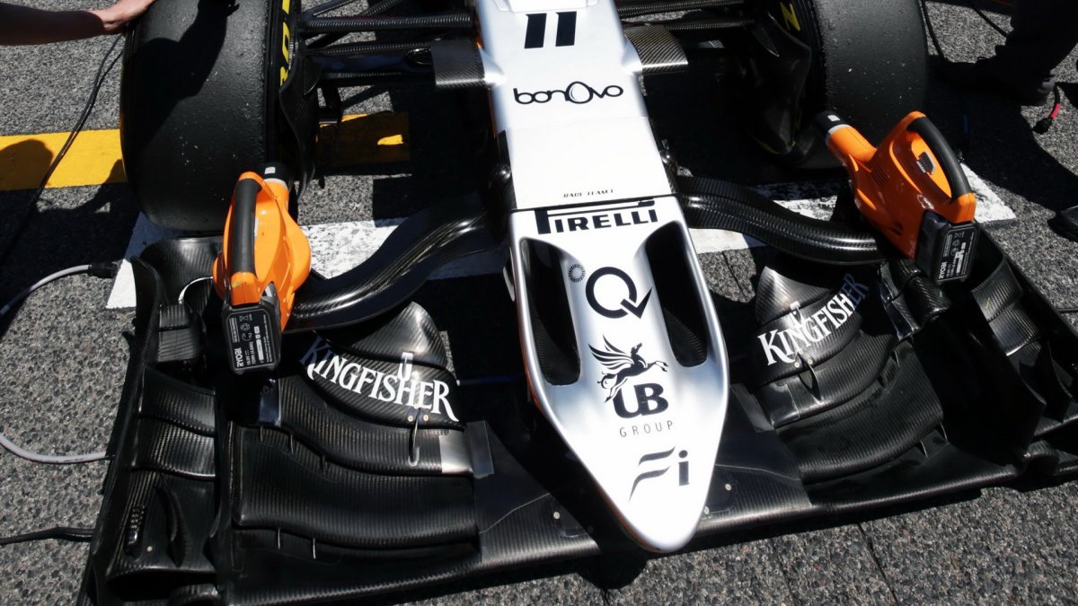 Přední křídlo vozu Force India VJM09 - Mercedes v Barceloně