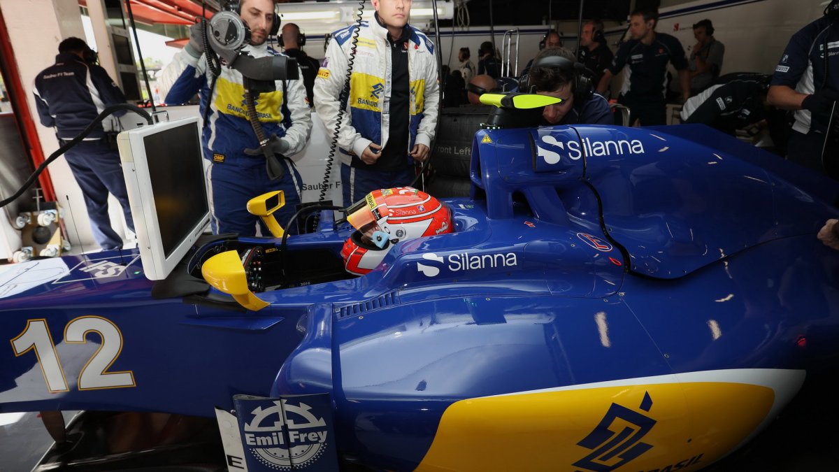Felipe Nasr při tréninku v Barceloně