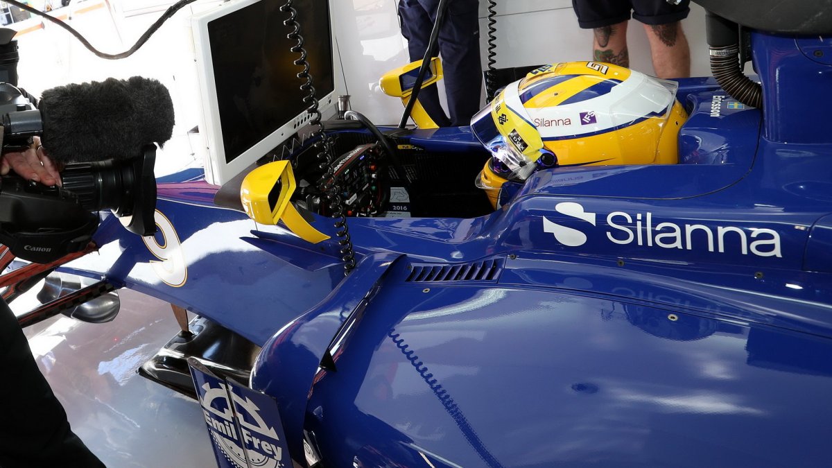 Marcus Ericsson při tréninku v Barceloně