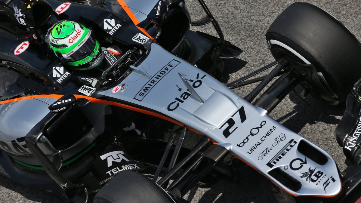 Nico Hülkenberg při tréninku v Barceloně