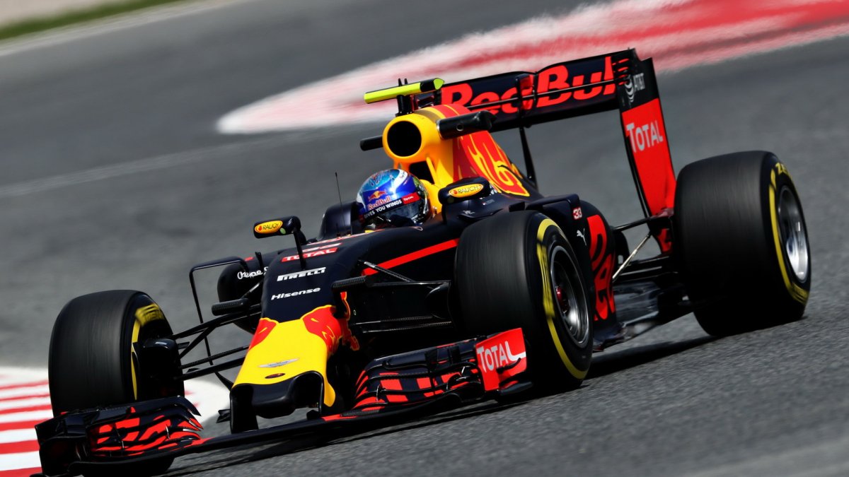 Max Verstappen při tréninku v Barceloně