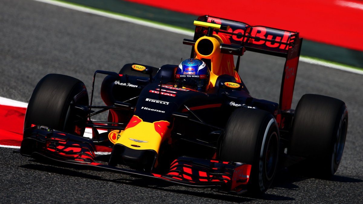 Max Verstappen při tréninku v Barceloně