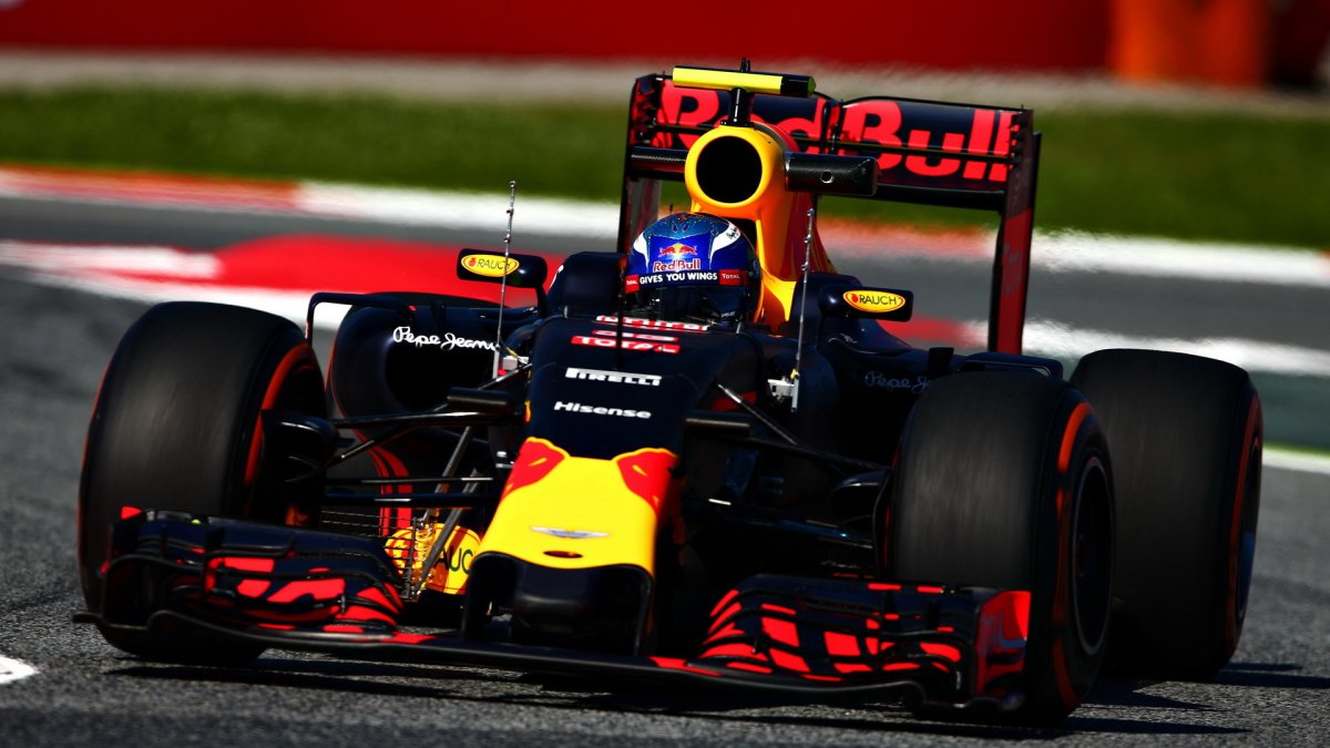 Max Verstappen při tréninku v Barceloně