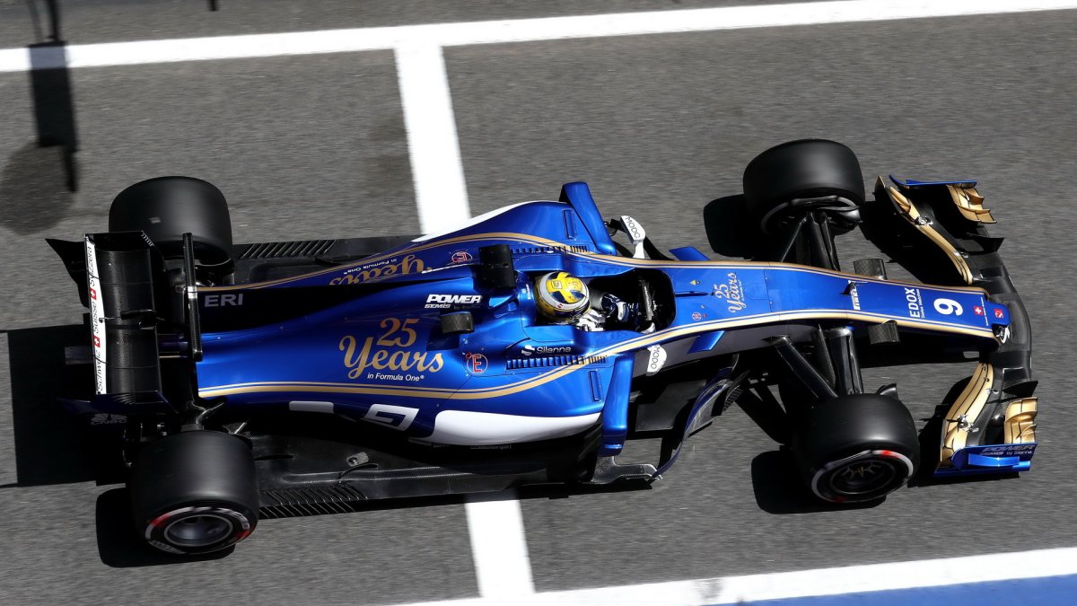 Marcus Ericsson při tréninku v Barceloně