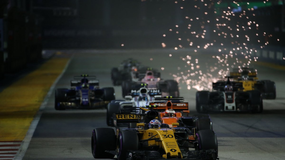 Jolyon Palmer po restartu zádovu v Singapuru