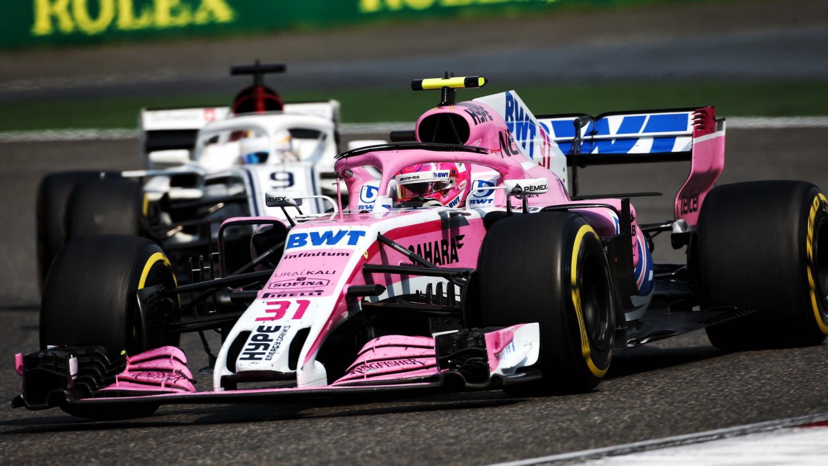 Esteban Ocon v závodě v Číně