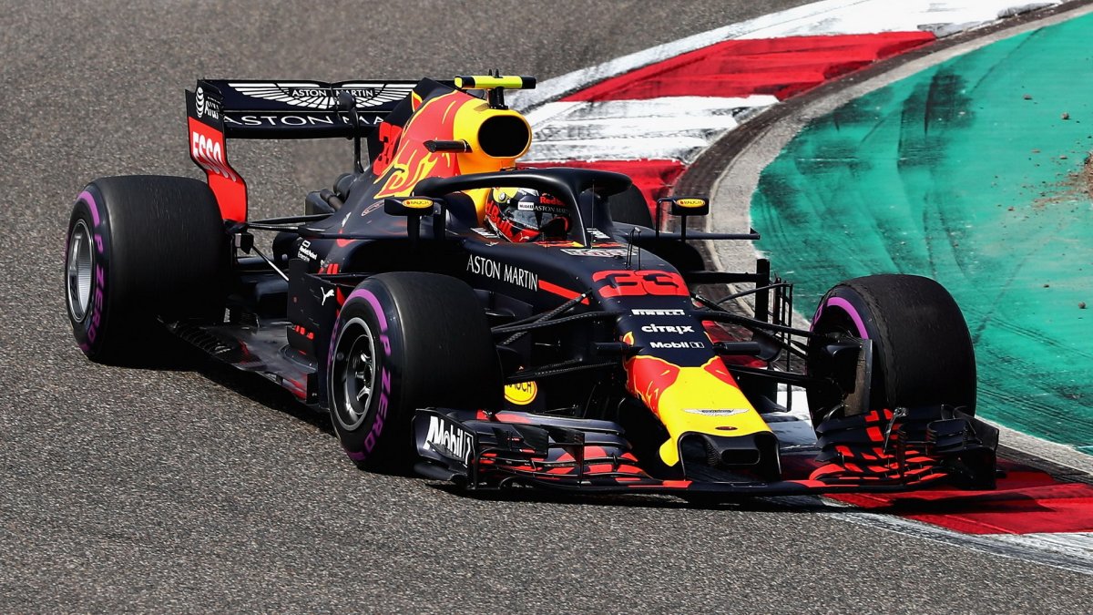Max Verstappen v závodě v Číně