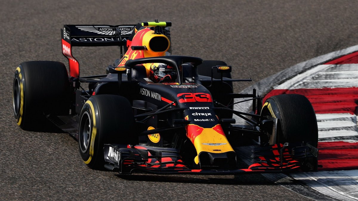 Max Verstappen v závodě v Číně