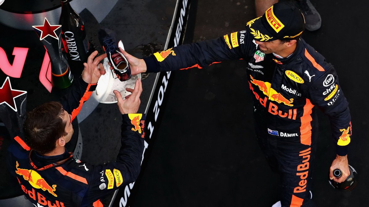 Daniel Ricciardo se velmi těšil ze svého vítězství v závodě v Číně