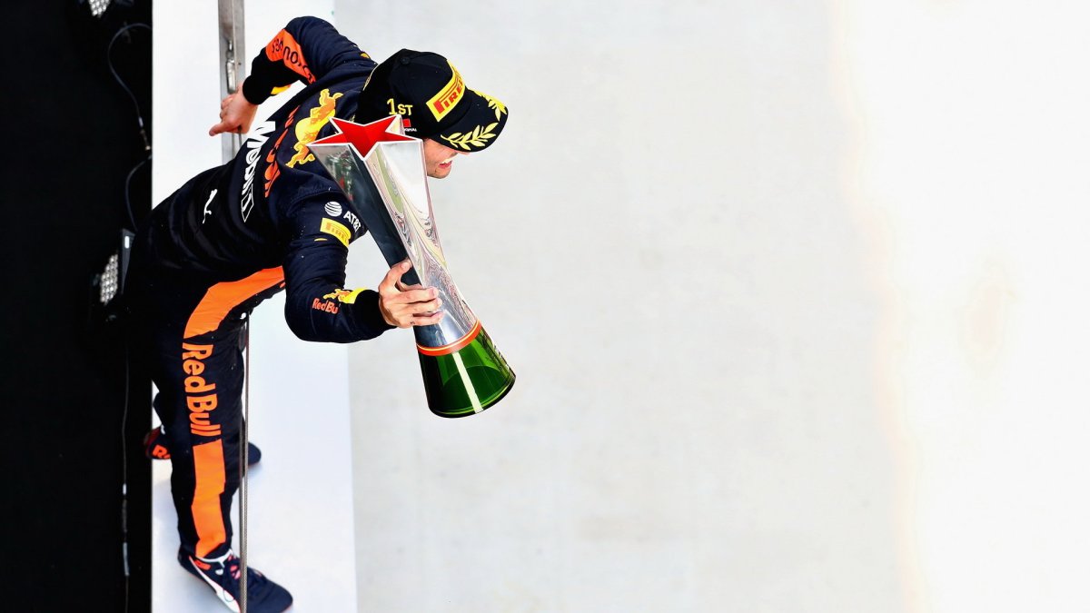 Daniel Ricciardo se velmi těšil ze svého vítězství v závodě v Číně