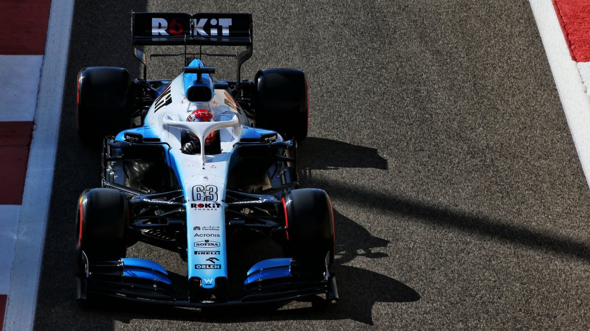 George Russell v tréninku v Abú Zabí