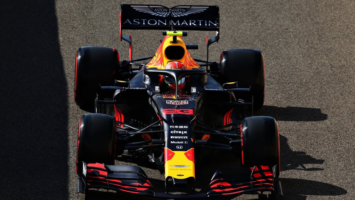 Alexander Albon v tréninku v Abú Zabí