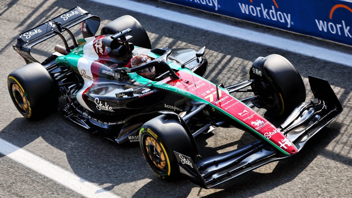 Valtteri Bottas v závodě v Monze