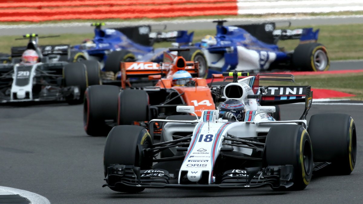Lance Stroll po startu závodu v Silverstone