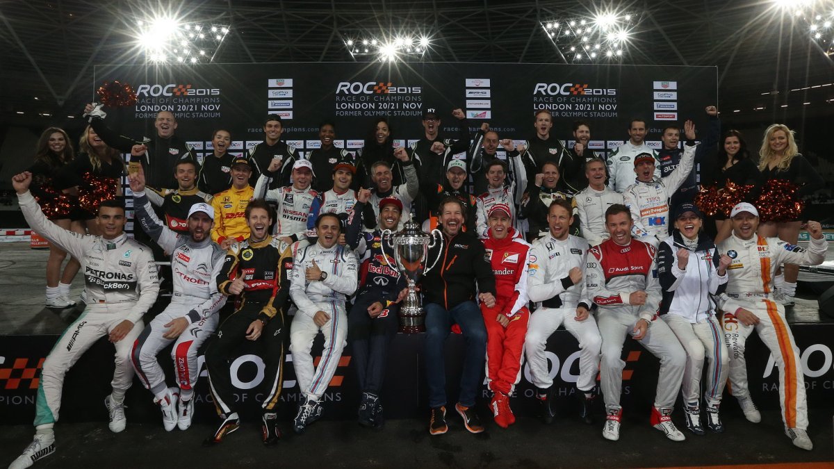 Hromadné foto jezdců na Race of champions