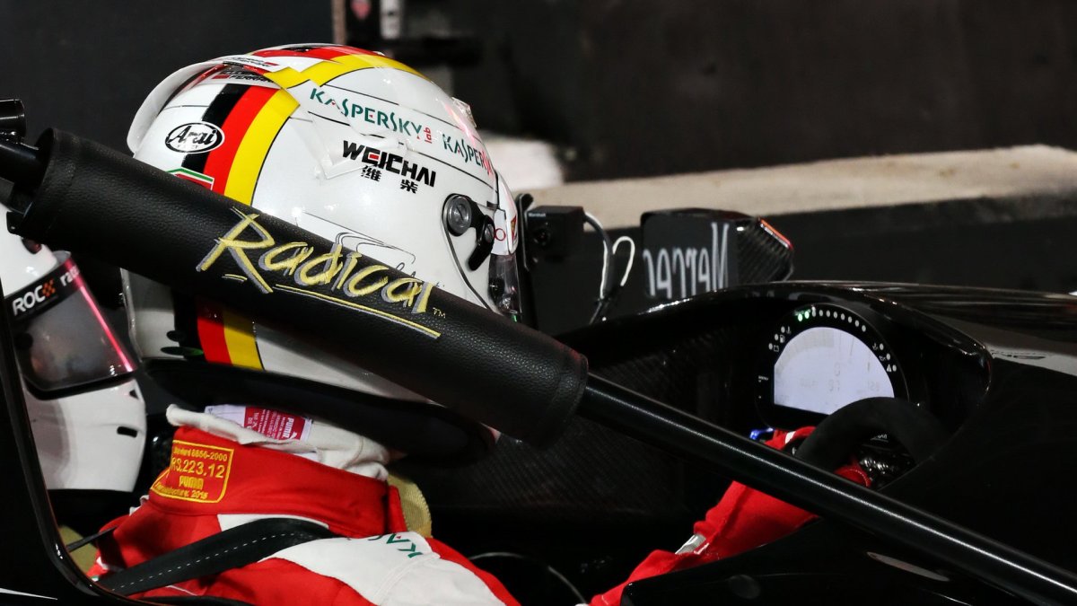 Sebastian Vettel při Race of champions