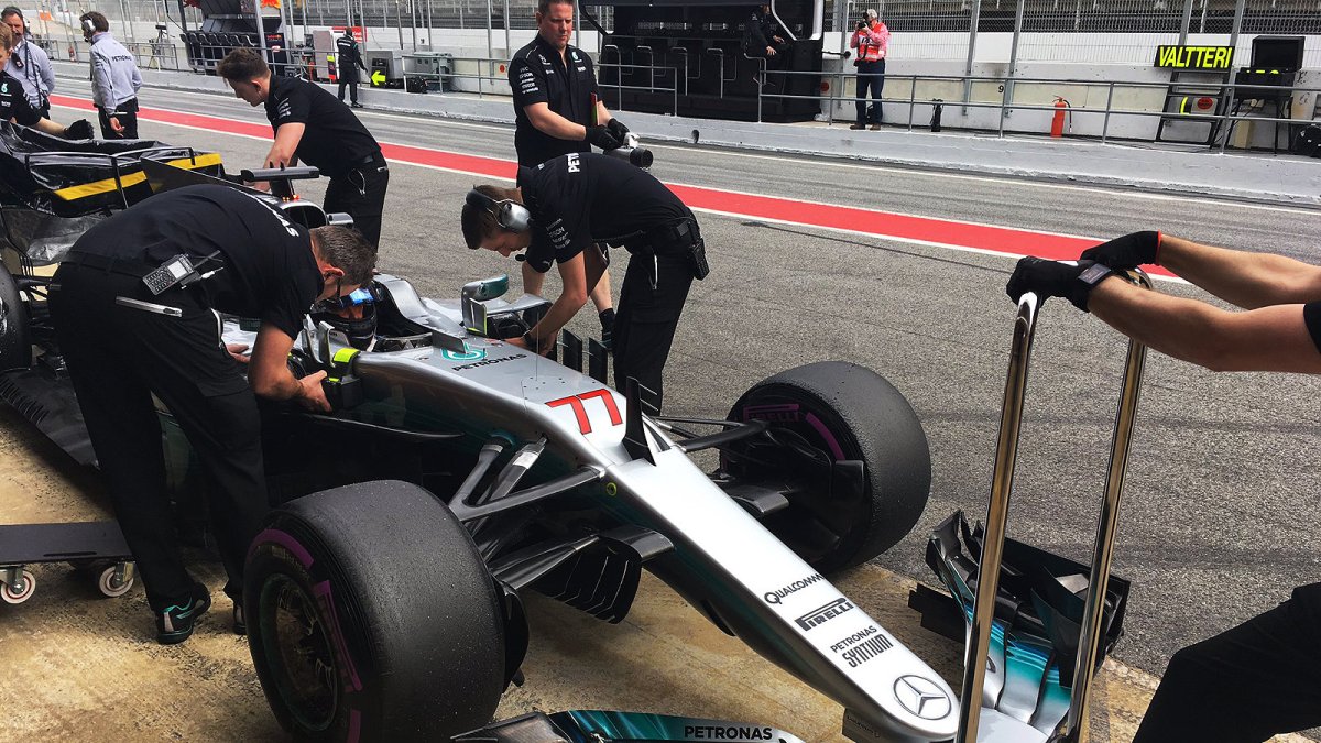 Valtteri Bottas opět odvedl ve středu vynikající, lze říci rekordní práci