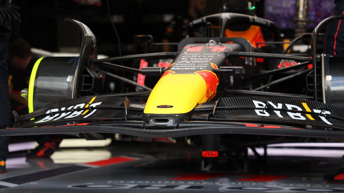 Přední část Red Bullu RB18