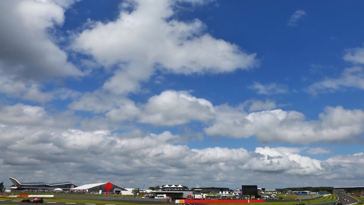 Závod v Silverstone