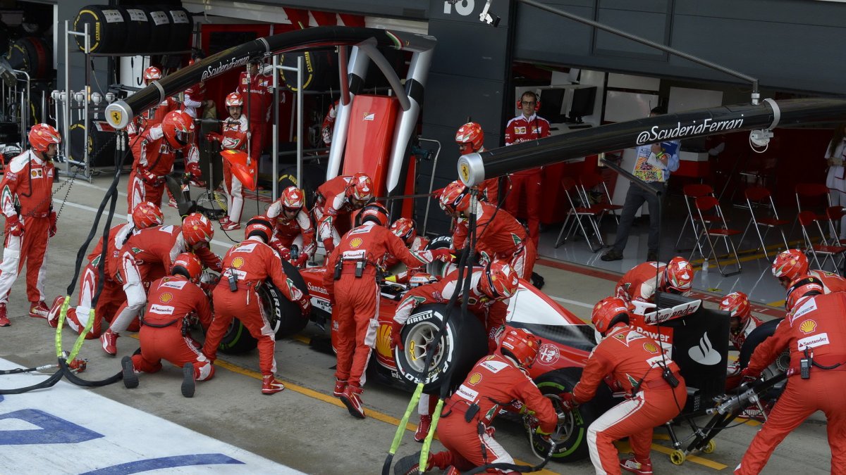 Kimi Räikkönen v závodě v Silverstone